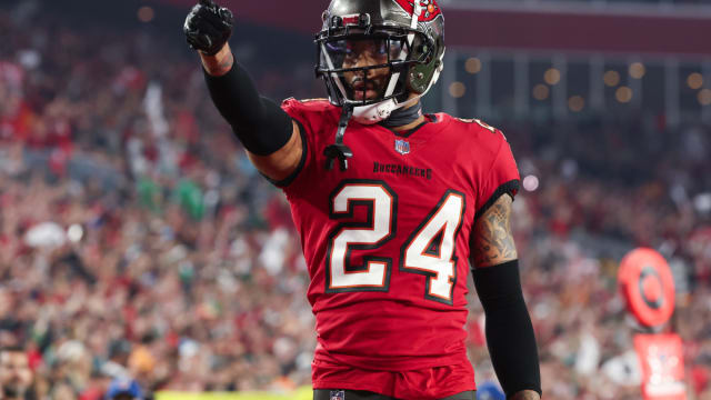 Jan 15, 2024; Tampa, Florida, USA; Tampa Bay Buccaneers cornerback Carlton Davis III (24) gestures after a play against the Philadelphia Eagles during the second half of a 2024 NFC wild card game at Raymond James Stadium. Mandatory Credit: Kim Klement Neitzel-USA TODAY Sports